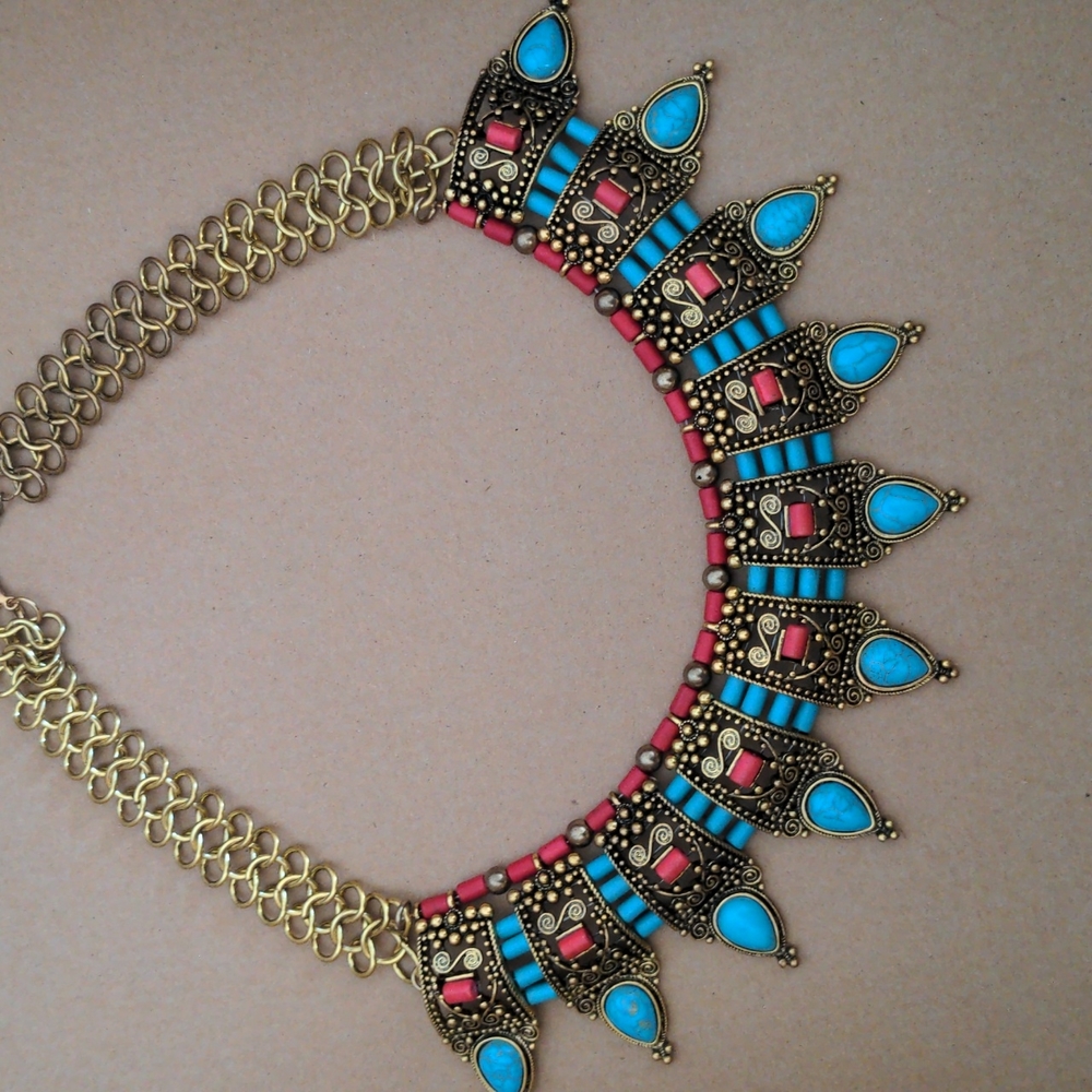 Fashion necklace